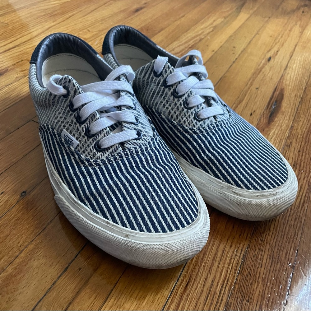 Striped Canvas Men's Sneakers